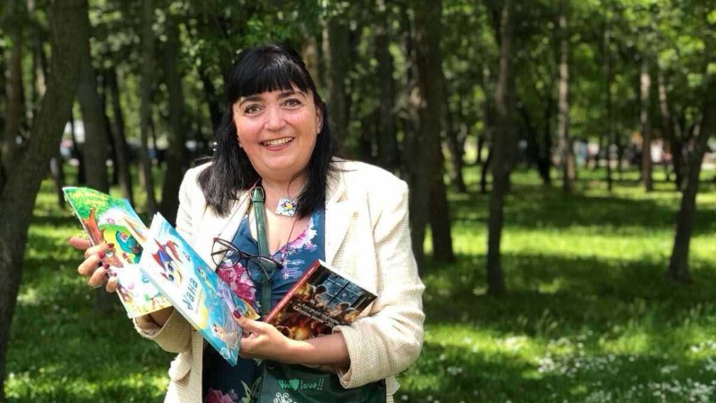 «льная сказка из слов» предоставляет сцену болгарским детям в Берлине «льная сказка из слов» предоставляет сцену болгарским детям в Берлине