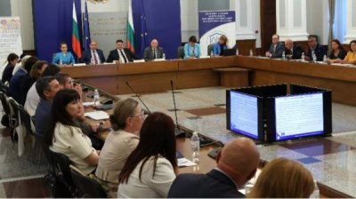 Болгария запускает пилотный проект социальной помощи детям-беженцам