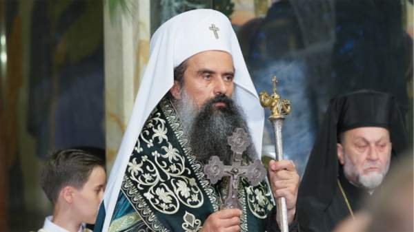 Патриарх Даниил: Принимаю крест патриаршего служения, которое возлагается на меня