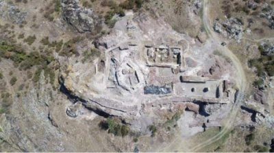 Животные, корабли и мифические чудовища, изображенные 7 веков назад, &laquo;ожили&raquo; в средневековом городе Русокастро