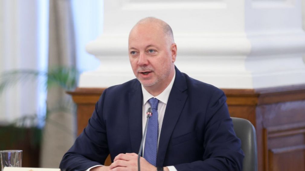 В отношении 