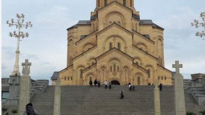 Митрополит Антоний в сослужении совершит Божественную литургию в Тбилиси