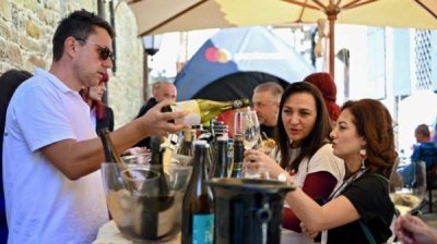 Винный фестиваль в Велико-Тырново предлагает дегустацию местных сортов