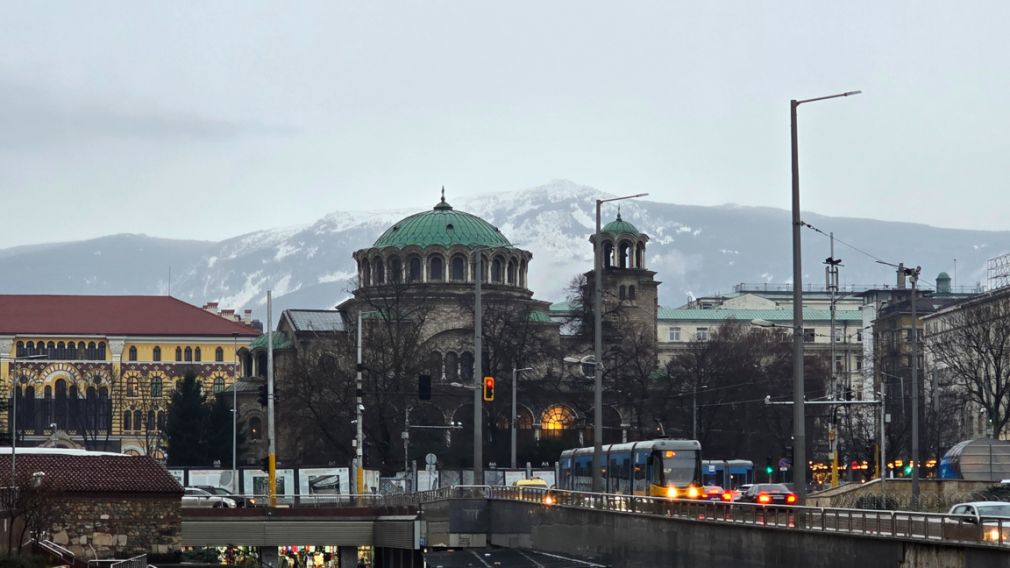 Обильные осадки ожидаются в 11 областях Центральной и Южной Болгарии