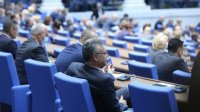 Парламент отклонил вето президента на Закон о судебной власти