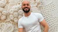 Дизайнер Иван Донев вплетает истории людей в самое большое болгарское платье