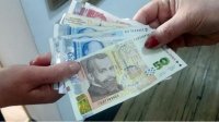 Министр социальной политики предложил повысить минимальную зарплату до 398 евро с 1 января