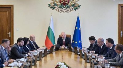 Правительство выделяет 1 млн евро на четыре национальные образовательные программы