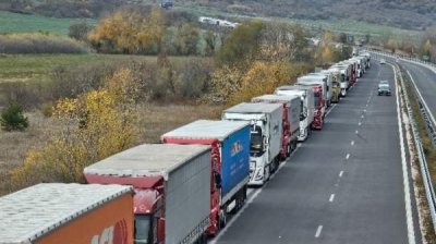 Проезд грузовиков через КПП -"Капитан Андреево" восстановлен