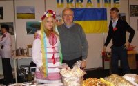 Международный женский клуб в 18-й раз организовал Рождественский благотворительный базар