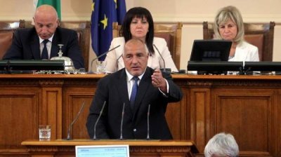 Парламент обсудил кризисные ситуации вокруг банкротства страховой компании "Олимпик" и сбоя Торгового реестра