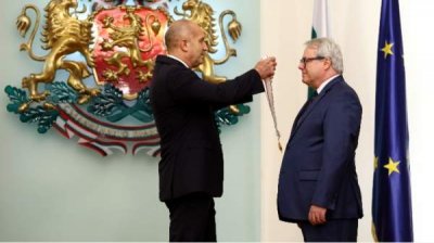 Послу Франции в Софии вручен орден "Мадарский всадник"