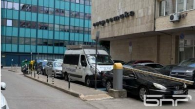 Прокуратура и Антикоррупционная комиссия расследуют контракт с "Боташ"