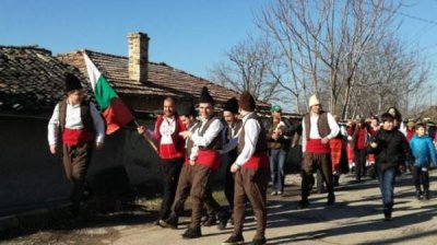 Обычай "Купание зятьев" в Иванов день в селе Алваново