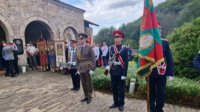 Цветы и почтение памяти героев – Болгария отметила День независимости