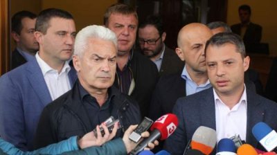 Партия ГЕРБ приступила к переговорам с &laquo;патриотами&raquo; о формировании правительства