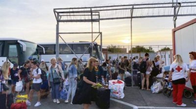 "Переселение" украинских беженцев продолжается