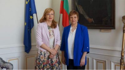 Еврокомиссар Захариева обсудила с председателем БАН Славчевой достижения болгарских ученых