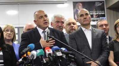 Продолжаются переговоры  ГЕРБ  и &laquo;Объединенных патриотов&raquo; о сформировании правительства