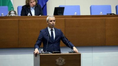 Из партии "Возрождение" возмущены планами "незаконного присоединения" Болгарии к еврозоне