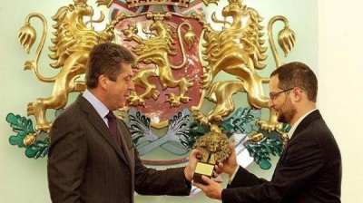 Петыр Попов &ndash; обладатель награды им. Джона Атанасова за достижения в развитии информационного общества