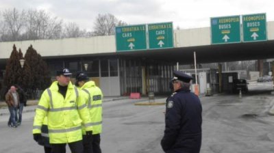 Греция увеличивает количество полицейских на КПП "Промахон" на границе с Болгарией