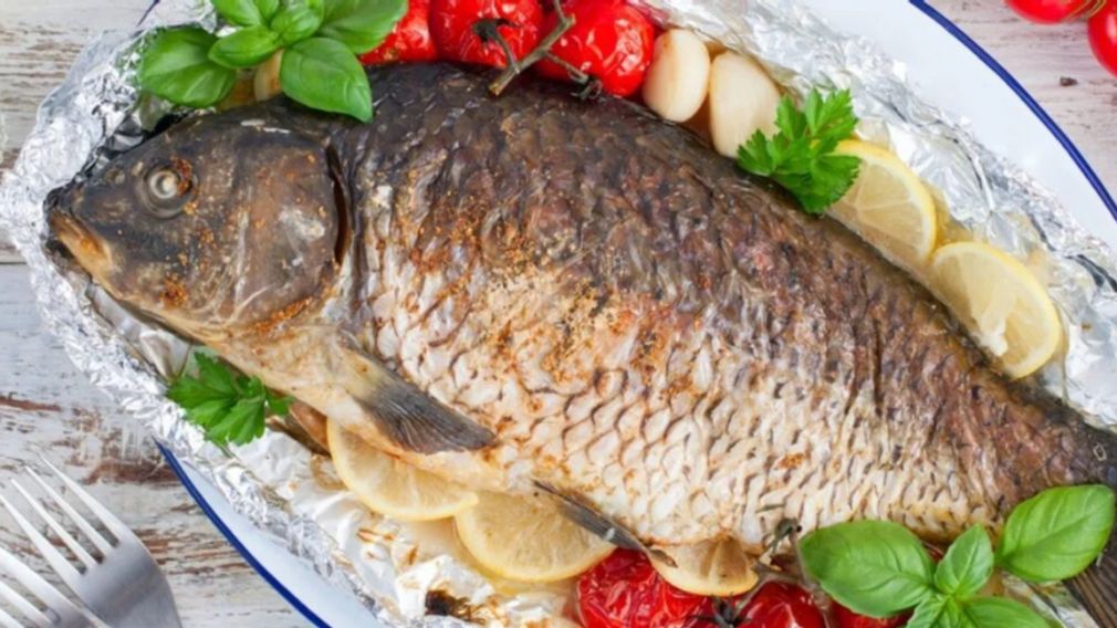 Варвара варит, Савва выпекает, Никола гостей встречает