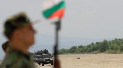 Солдаты смогут служить в армии до достижения пенсионного возраста в 57 лет