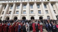 Прокуроры выходят на молчаливый протест