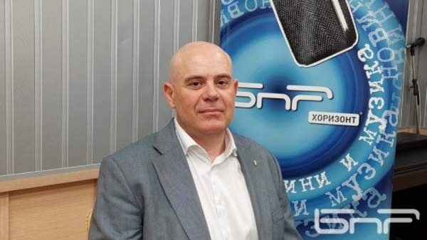 Главный прокурор Гешев не собирается заниматься в политикой, так как 