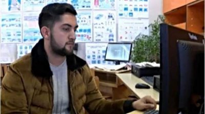 Божидар Михайлов &ndash; цыган, который возвращает своих собратьев в школу