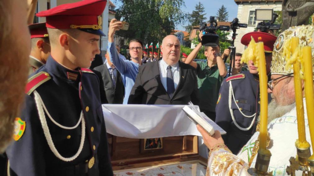 Город Велико-Тырново получил подарок от Румынской православной церкви