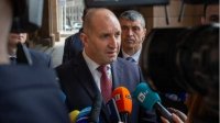 Президент Радев: Стабильность правительства зависит от его архитекторов Борисова и Пеевского