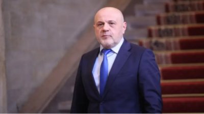 Болгария ожидает второй транш по ПВУ в октябре