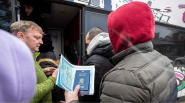 Все меньше украинских беженцев пользуются бессрочным приютом по гуманитарной линии