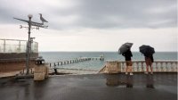 С запада на восток через страну пройдет влажный атмосферный фронт