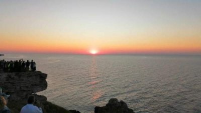 Болгары встретили July morning музыкой на берегу Черного моря и Дуная