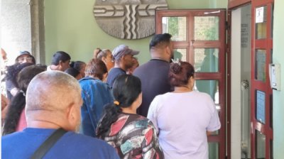 Спрос на рабочие места превышает предложение в Болгарии