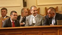 Вотум недоверия с предвыборным привкусом
