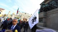 Сторонники партии &quot;Возрождение&quot; протестуют против отправки военной помощи Украине