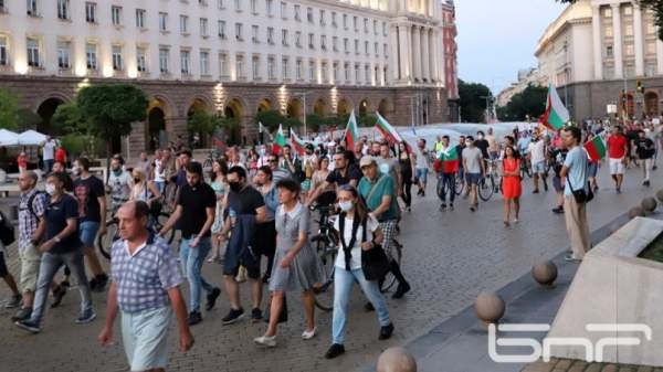 18-ый день продолжаются протесты в «треугольнике власти»