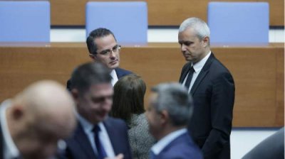 Партия "Возрождение" требует отставки председателя парламента Наталии Киселовой