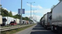 Задействован план против скопления грузовиков на границе с Румынией