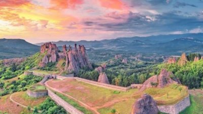 Зрелищные кадры из Болгарии в новом сезоне сериала "Европа с высоты птичьего полета"