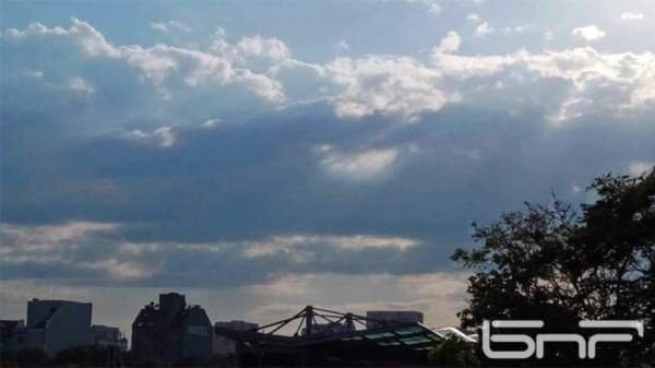 Будет дождь, но останется тепло, а на востоке и жарко
