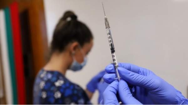 В Варне массово отказываются от вакцинации AstraZeneca