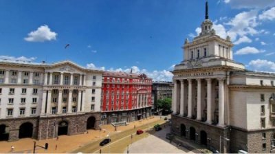 Новое болгарское правительство: конец политического хаоса или временное затишье?