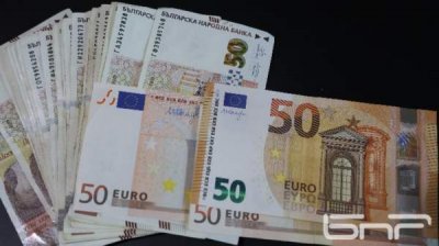 Почтовые отделения будут бесплатно обменивать левы на евро в течение полугода