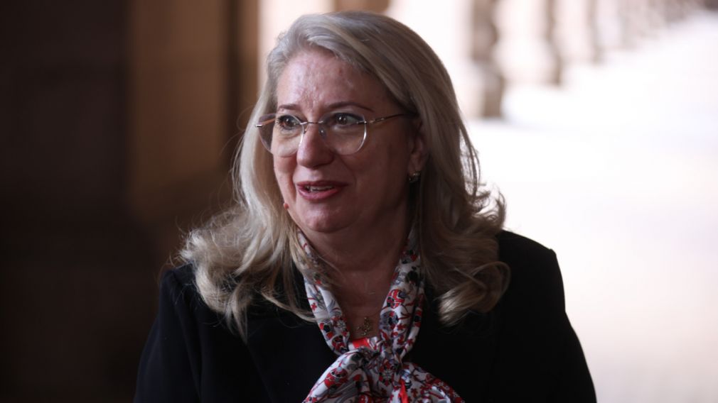 12 000 разрешений работникам из третьих стран в сфере туризма в первом квартале