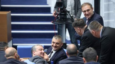 БСП будет участвовать в правительстве с ГЕРБ - СДС и "Есть такой народ"